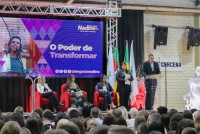 IDEAU reúne Delegada Nadine e Delegada Rafaela em conferência sobre violência de gênero