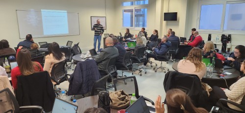 Gestores das unidades IDEAU se reúnem em Caxias do Sul para fortalecer a excelência na educação